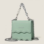 Túi đeo chéo dáng vuông nhỏ màu trơn