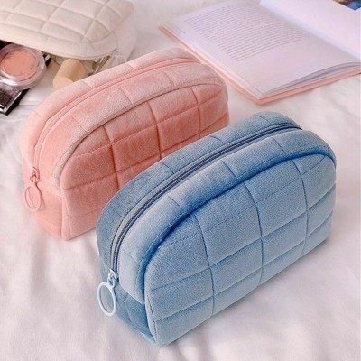 Túi Đựng Bút  Phủ Lông Mềm Mại Có Khóa Kéo Tiện Dụng