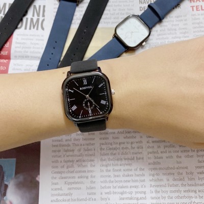 ￼Đồng hồ nam nữ dây da mặt vuông