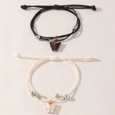 Vòng tay hình bươm bướm