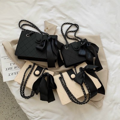 ￼Túi xách nữ kẹp nách thời trang 