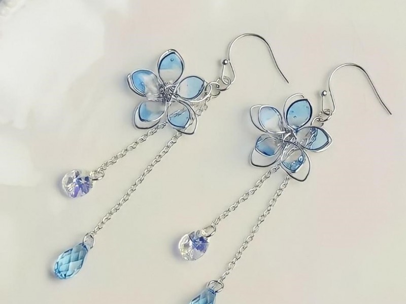 BÔNG TAI BÔNG HOA XANH