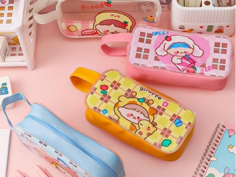 Hộp bút nhựa baby