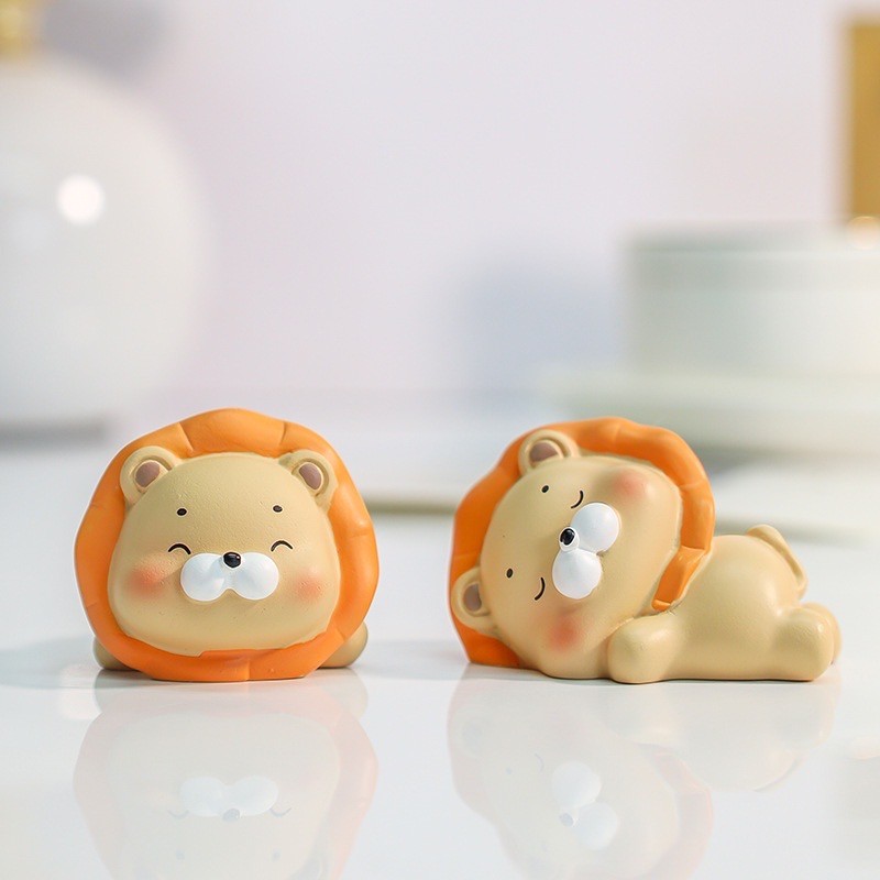 Mô hình sư tử mắt nhắm