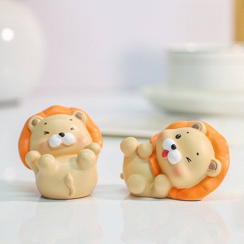 Mô hình sư tử mắt nhắm