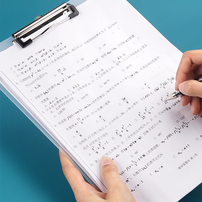 Bảng kẹp tài liệu khổ A4 trong suốt