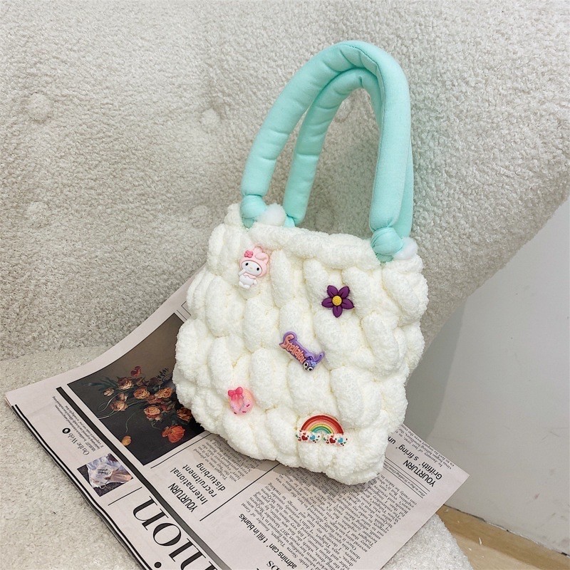 Túi nữ lông mịn cute mùa đông 2022