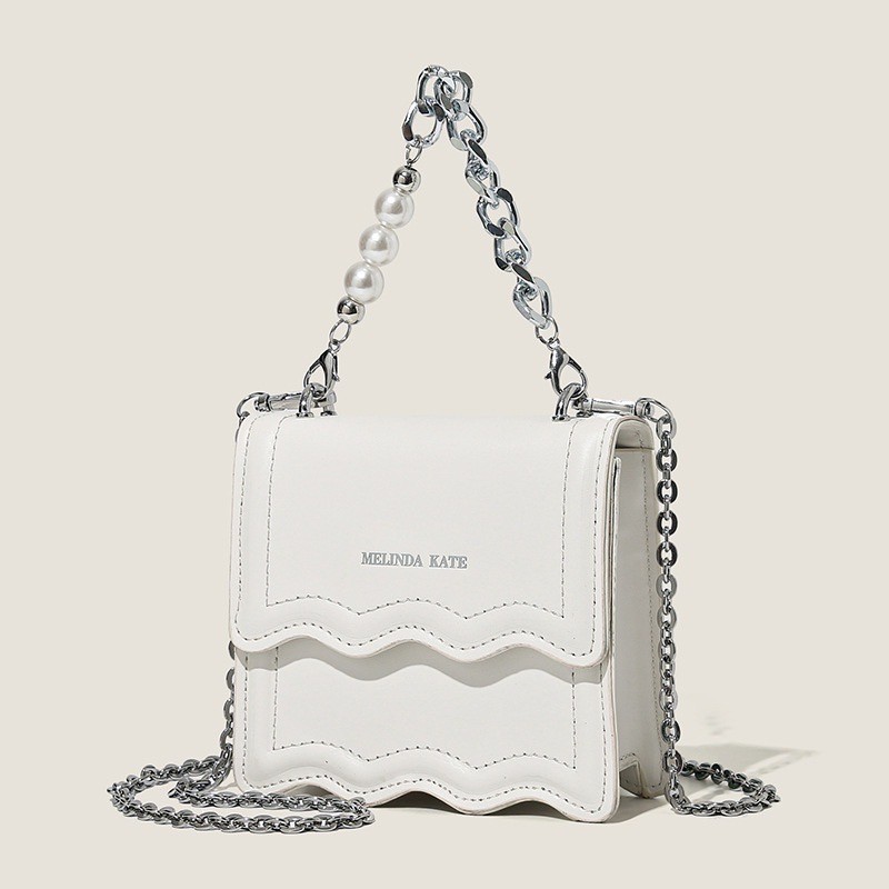 Túi đeo chéo dáng vuông nhỏ màu trơn