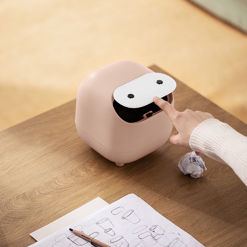 ￼Thùng rác mini dễ thương để bàn cà phê